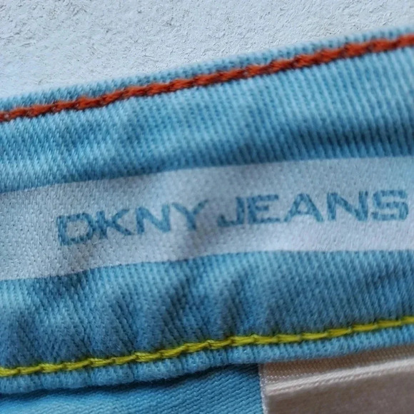 DKNY Jeans Soho Skinny Size 12 Mint Color - Picture 11 of 12